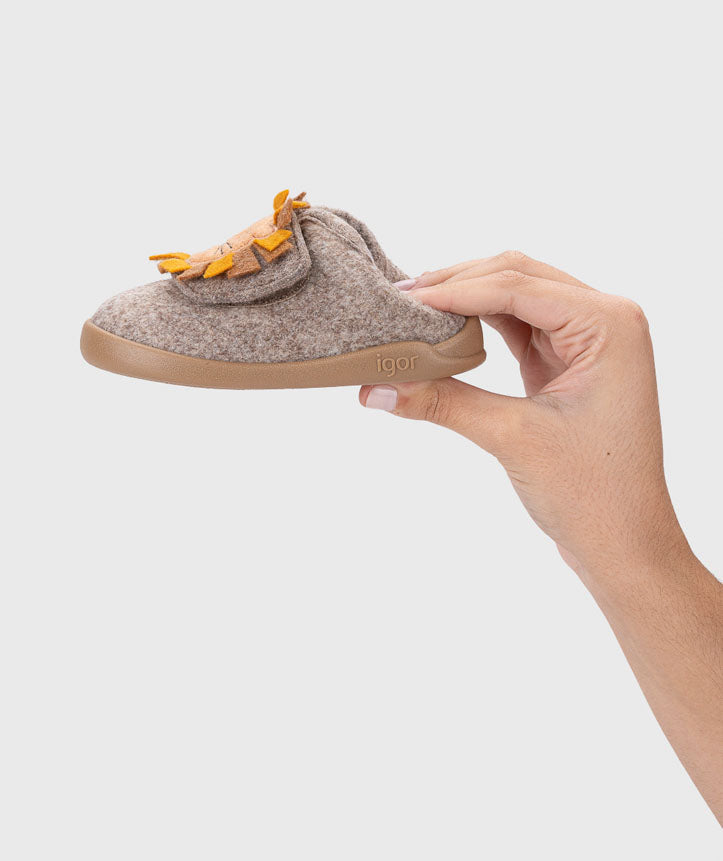 Zapatillas de estar en casa - León Taupe - IGOR