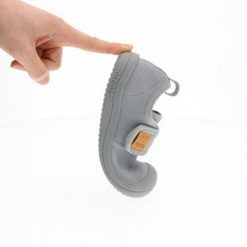 Calzado Barefoot Infantil ATTIPAS Skin Shoes Grey -