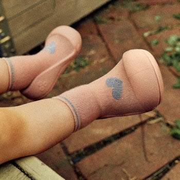 Calzado Barefoot ATTIPAS- Heart Pink-