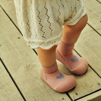 Calzado Barefoot ATTIPAS- Heart Pink-